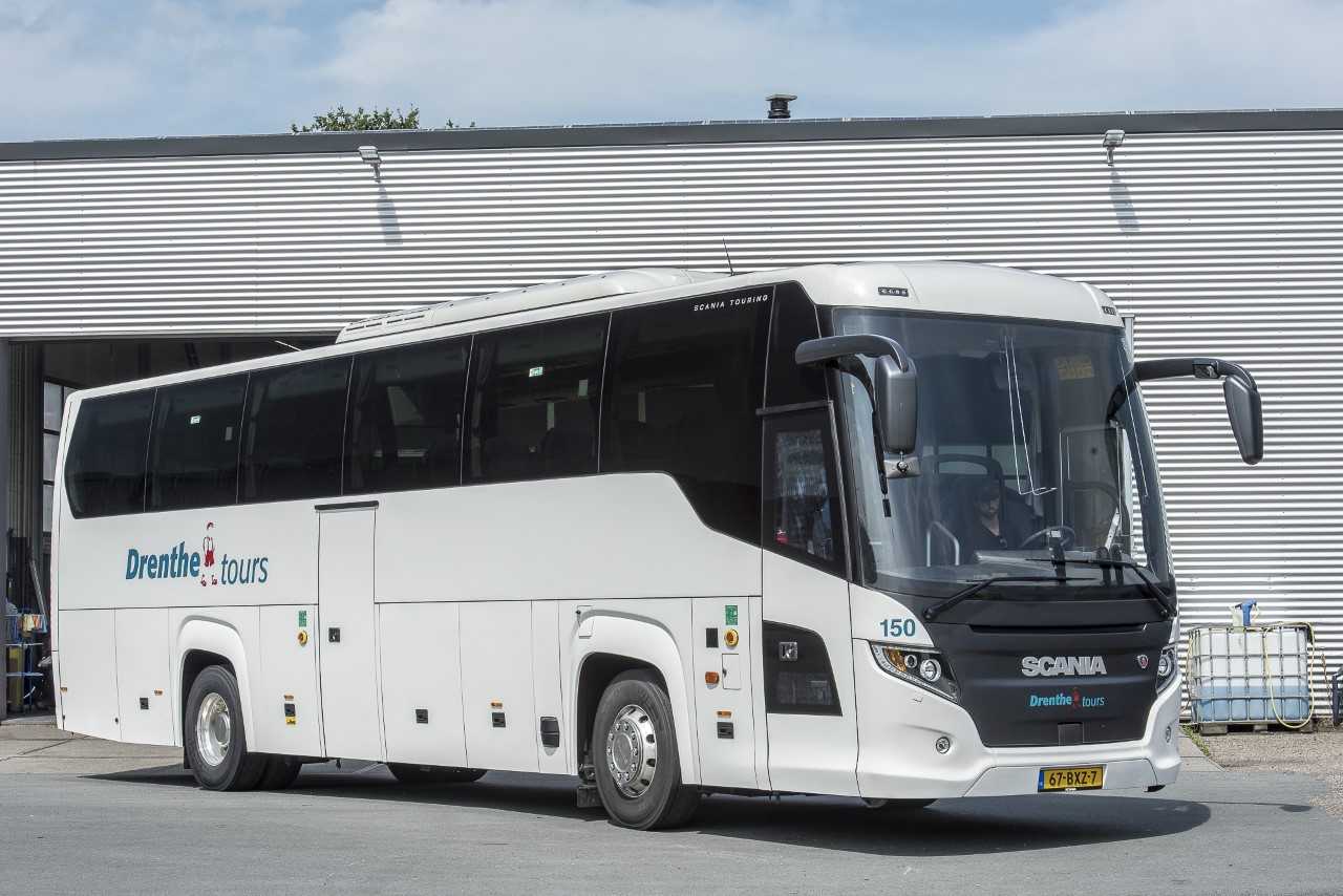 50-persoons touringcar