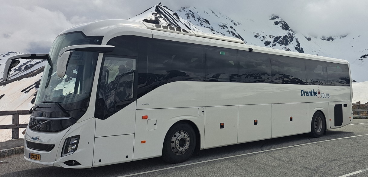 50-persoons touringcar