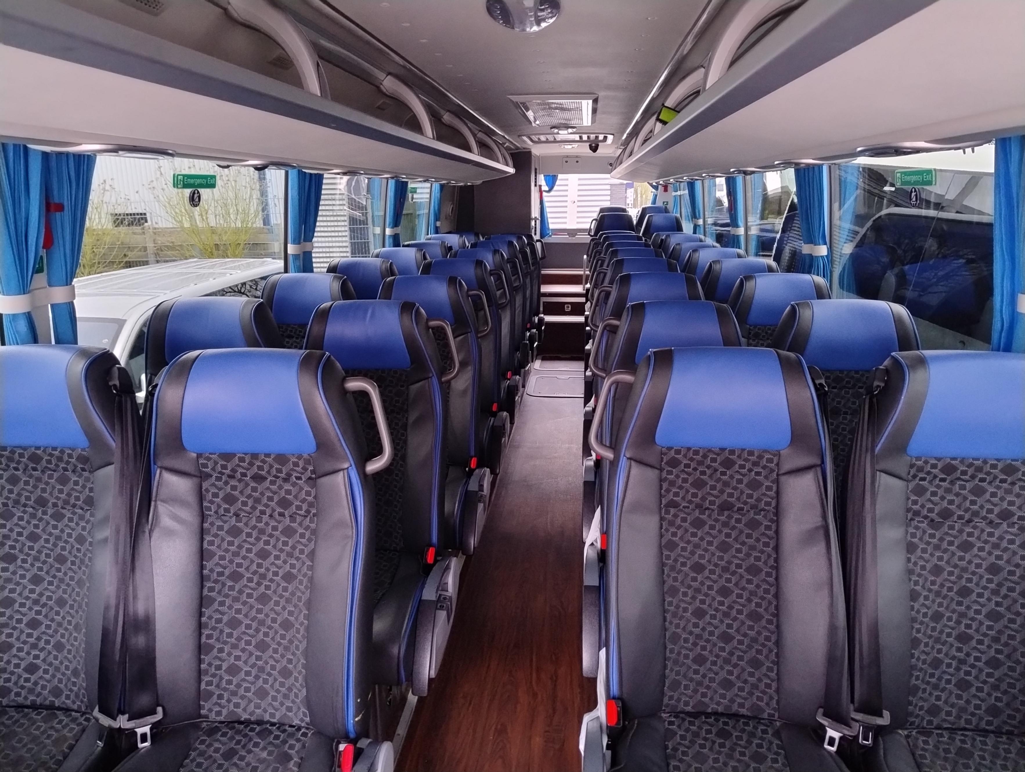 Touringcar huren met chauffeur